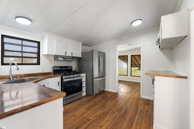 486 Indian Mound Road, Laurens, SC 29360