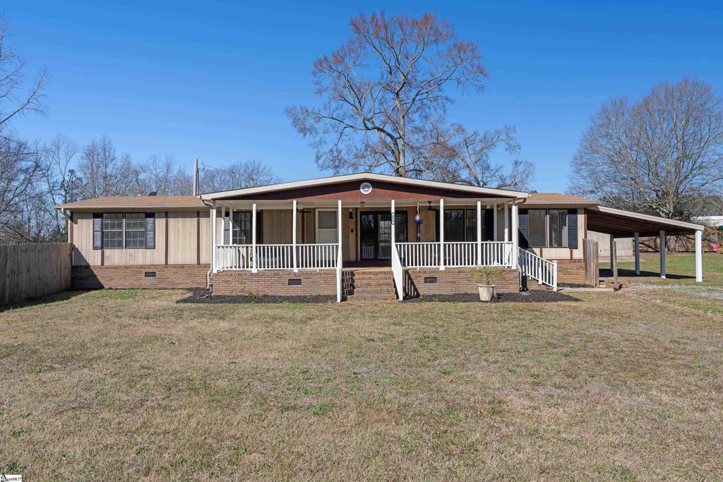 486 Indian Mound Road, Laurens, SC 29360