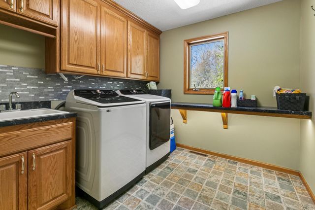 15067 Thrush Street NW, Andover, MN 55304