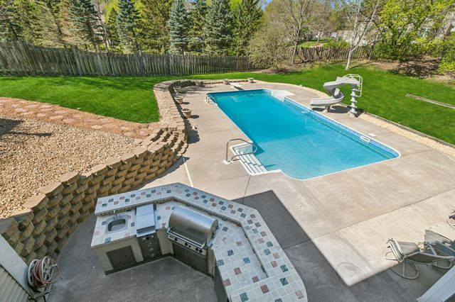 15067 Thrush Street NW, Andover, MN 55304