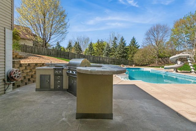 15067 Thrush Street NW, Andover, MN 55304
