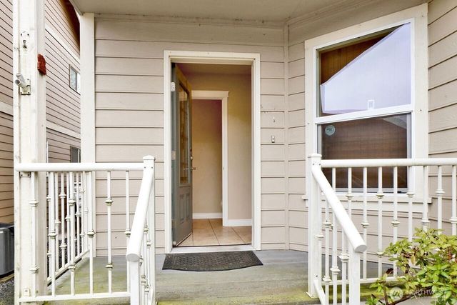 814 E Kellogg Road, Bellingham, WA 98226