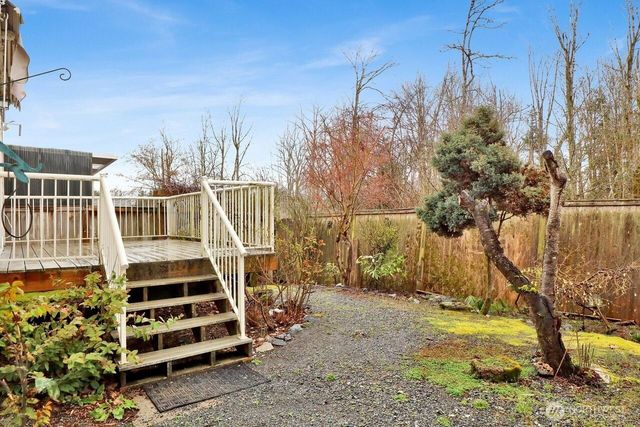 814 E Kellogg Road, Bellingham, WA 98226