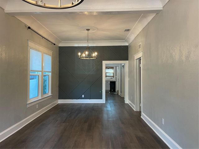 1932 W SPRUCE STREET, Tampa, FL 33607