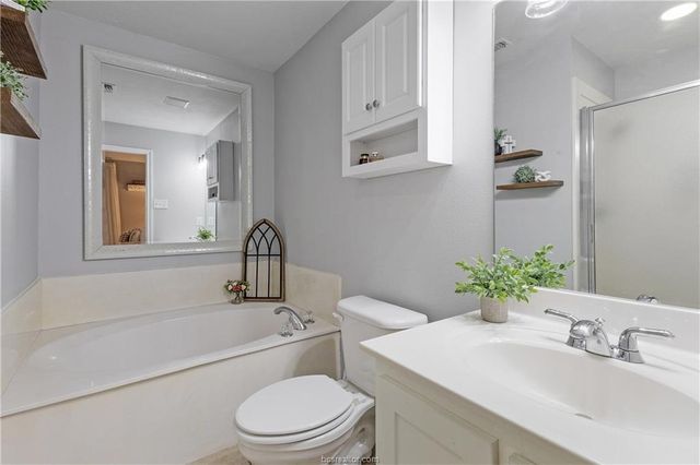 6997 South Fm 2038, Bryan, TX 77808