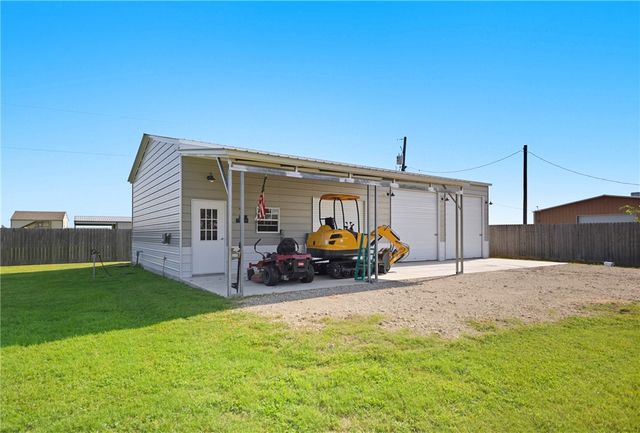 6997 South Fm 2038, Bryan, TX 77808