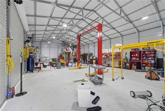 6997 South Fm 2038, Bryan, TX 77808