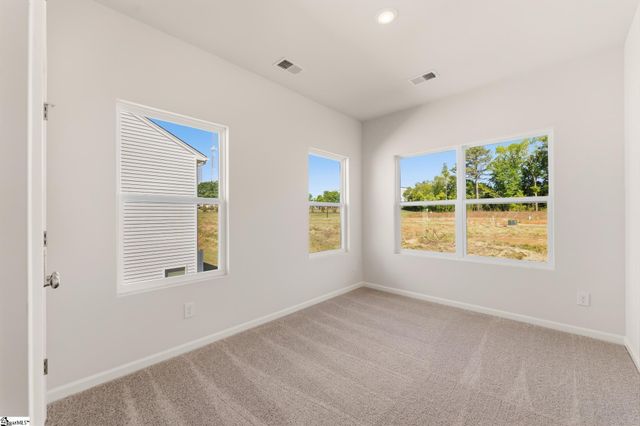 45 Nonnington Way, Taylors, SC 29687