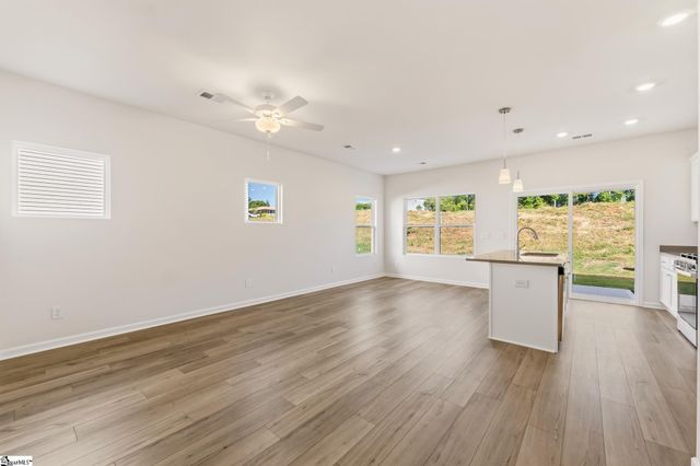 45 Nonnington Way, Taylors, SC 29687