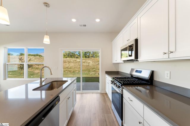 45 Nonnington Way, Taylors, SC 29687