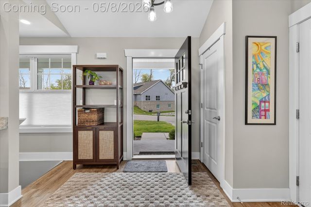 5847 Scenic Bluff Drive 28, Brighton Township, MI 48116