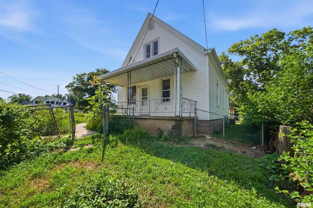410 PEKIN Avenue, East Peoria, IL 61611