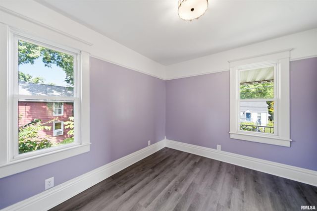 410 PEKIN Avenue, East Peoria, IL 61611