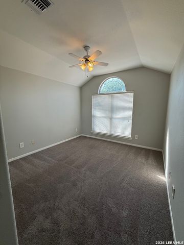 212 DOGWOOD DR, New Braunfels, TX 78130