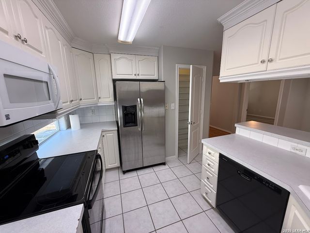 212 DOGWOOD DR, New Braunfels, TX 78130