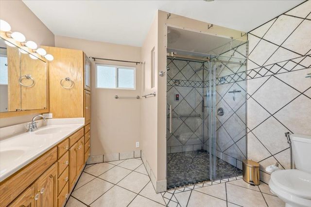 549 Glenwood Rd, Grass Valley, CA 95945