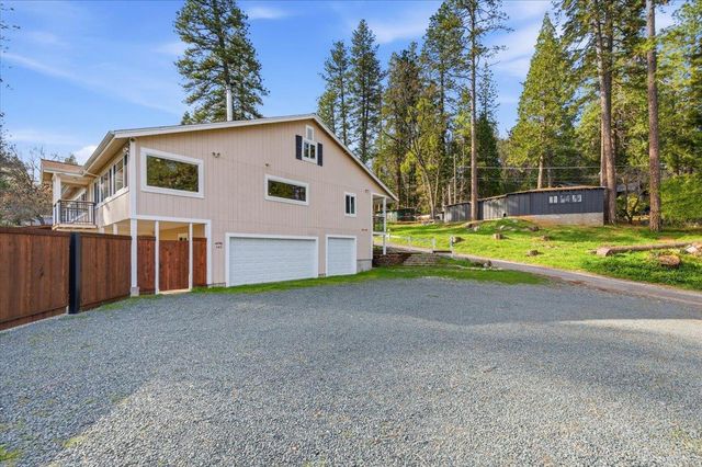549 Glenwood Rd, Grass Valley, CA 95945
