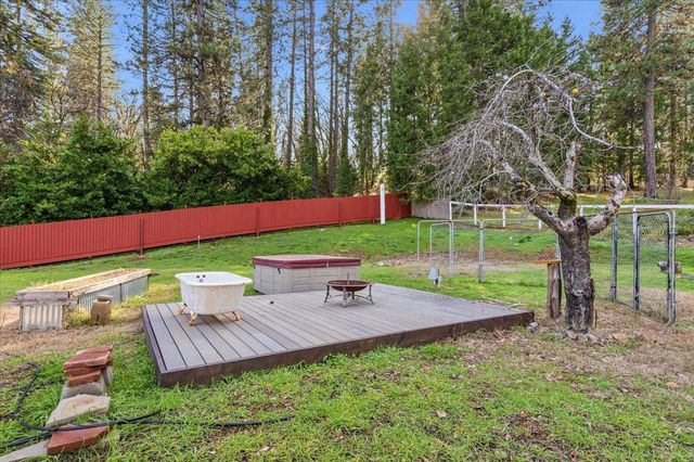 549 Glenwood Rd, Grass Valley, CA 95945