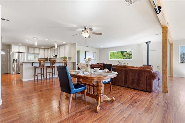 549 Glenwood Rd, Grass Valley, CA 95945