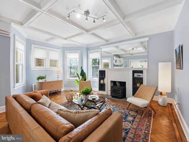 1310 DELAFIELD PL NW, Washington, DC 20011