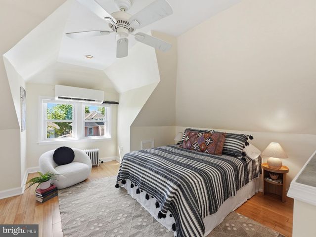 1310 DELAFIELD PL NW, Washington, DC 20011