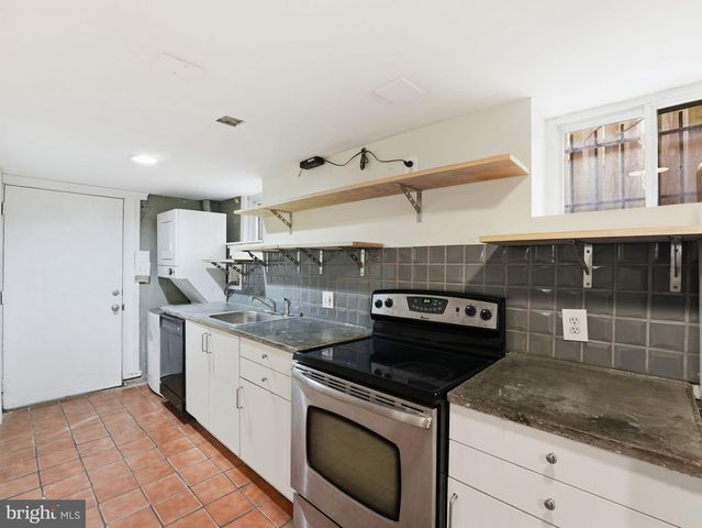 1310 DELAFIELD PL NW, Washington, DC 20011
