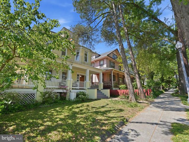 1310 DELAFIELD PL NW, Washington, DC 20011
