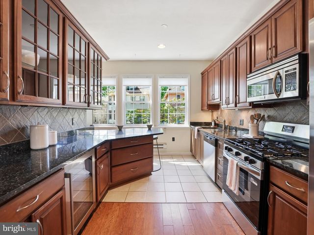 1310 DELAFIELD PL NW, Washington, DC 20011