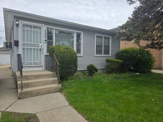 757 Newell Avenue, Calumet City, IL 60409