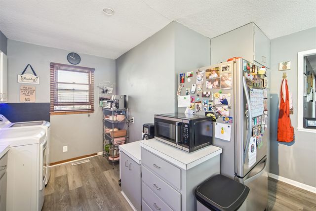 803 W Jefferson Street, Knoxville, IA 50138