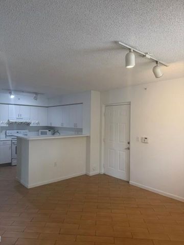 4840 N State Road 7 6101, Coconut Creek, FL 33073