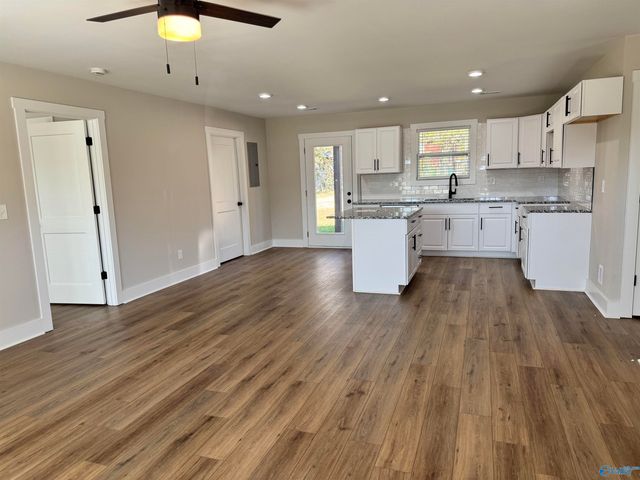 2716 Winchester Road NW, Huntsville, AL 35810