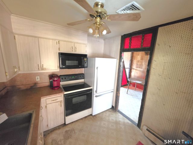 12 Brentwood Road, New Milford, CT 06776