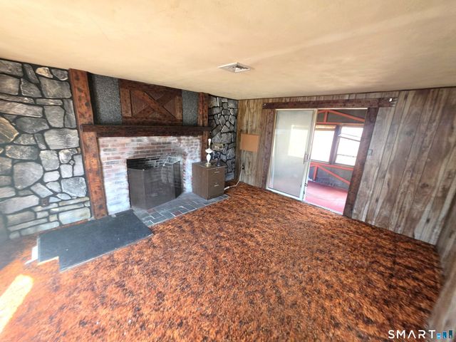 12 Brentwood Road, New Milford, CT 06776