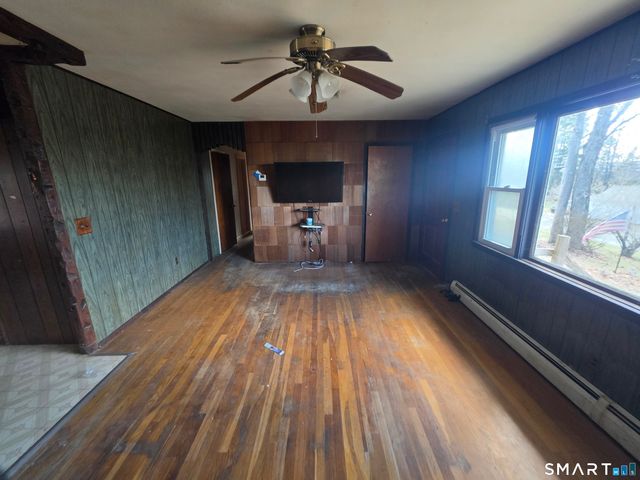 12 Brentwood Road, New Milford, CT 06776