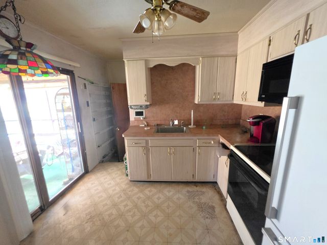 12 Brentwood Road, New Milford, CT 06776