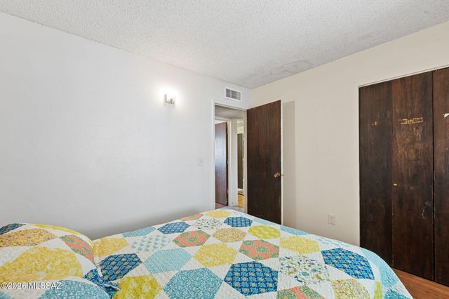 6626 S Van Buren Avenue, Tucson, AZ 85756