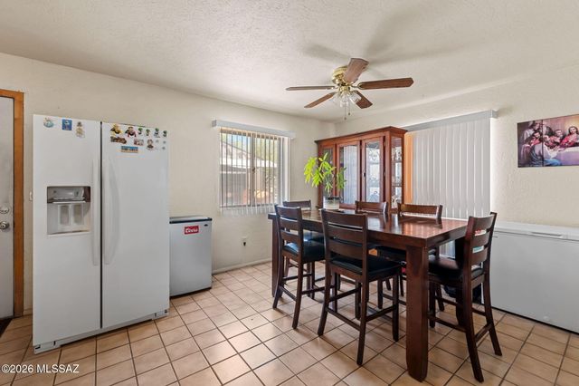 6626 S Van Buren Avenue, Tucson, AZ 85756
