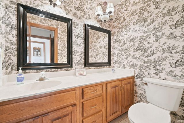6764 Covington Creek Trail, Fort Wayne, IN 46804