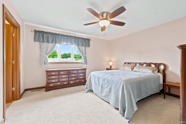 6764 Covington Creek Trail, Fort Wayne, IN 46804