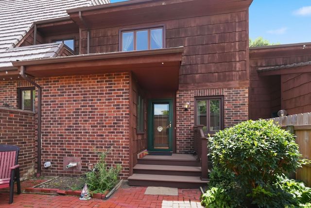 6764 Covington Creek Trail, Fort Wayne, IN 46804
