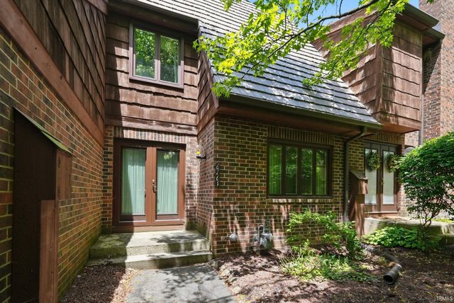 6764 Covington Creek Trail, Fort Wayne, IN 46804