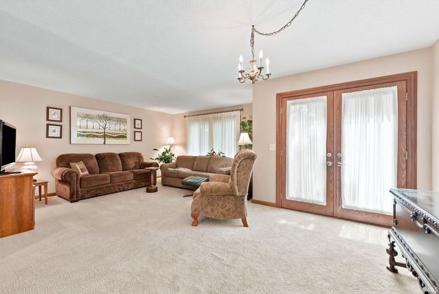 6764 Covington Creek Trail, Fort Wayne, IN 46804