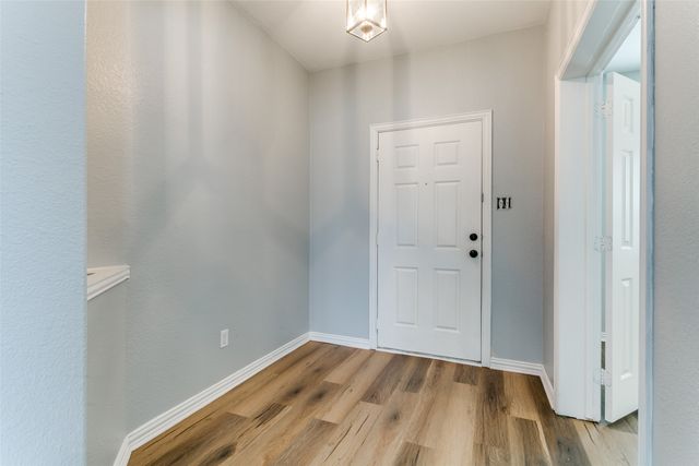 815 Creekside Drive, Little Elm, TX 75068
