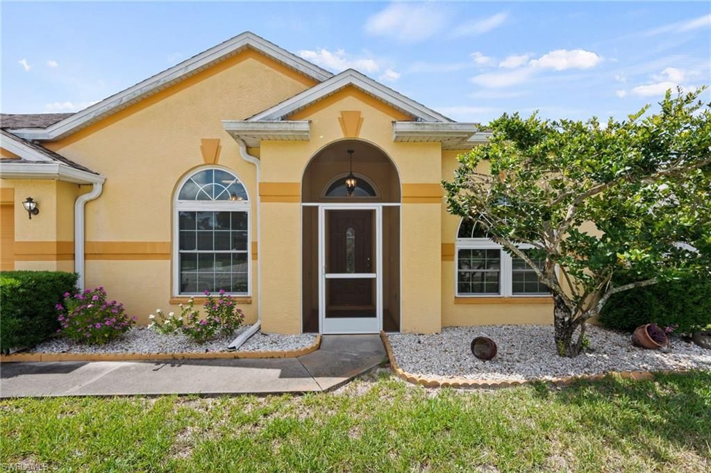 1520 Honor CT, LEHIGH ACRES, FL 33971 — photo 2