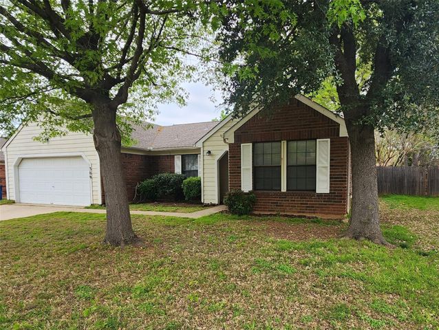 309 Sage Lane, Euless, TX 76039