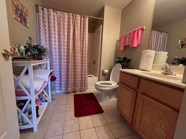 845 E 22nd Street 312, Lombard, IL 60148