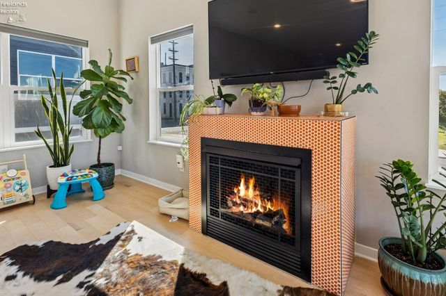 W 412 Shoreline Drive, Sandusky, OH 44870