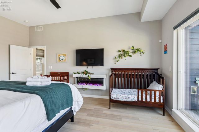 W 412 Shoreline Drive, Sandusky, OH 44870