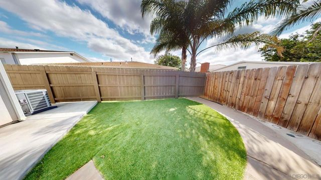 4941 Gary St., San Diego, CA 92115